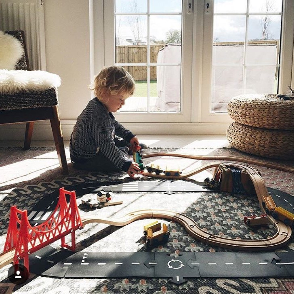 Train électrique avec Circuit Automobile de Course pour Enfants