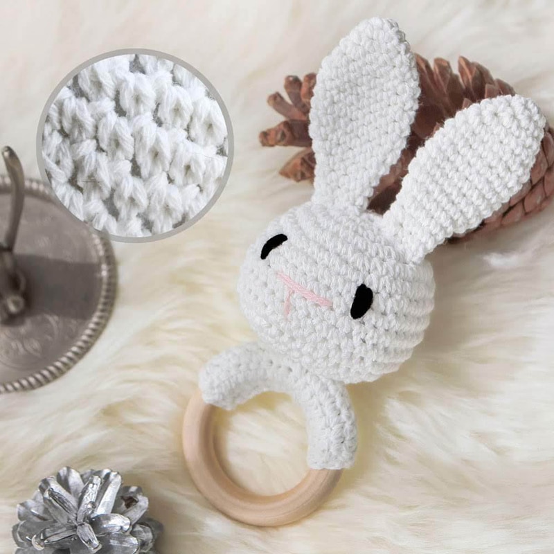 1pc hochets de bébé Crochet lapin hochet jouet anneau en bois