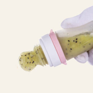 biberon cuillère bébé fruit kiwi