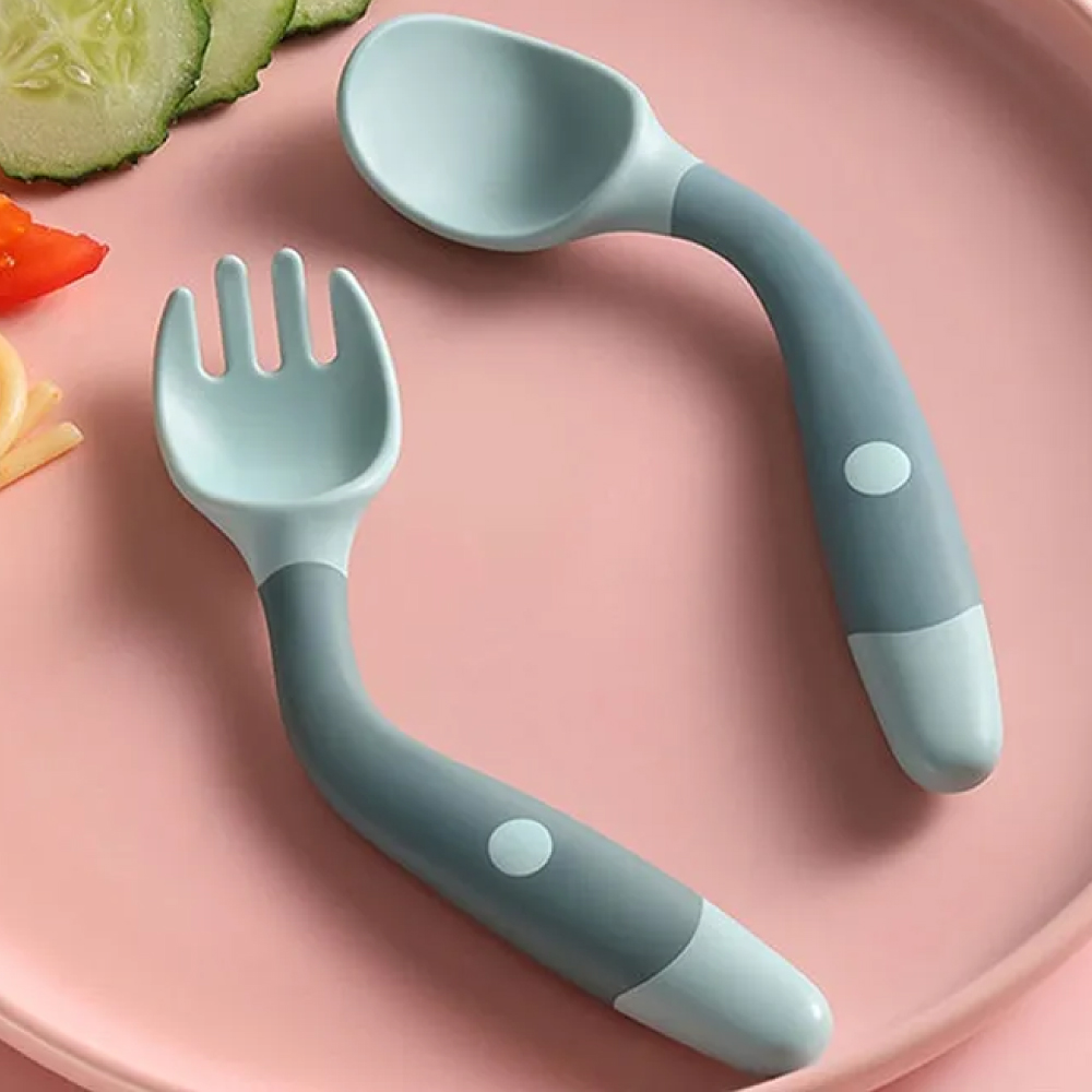 Les cuillères d'apprentissage en silicone pour bébé, ensemble de 2